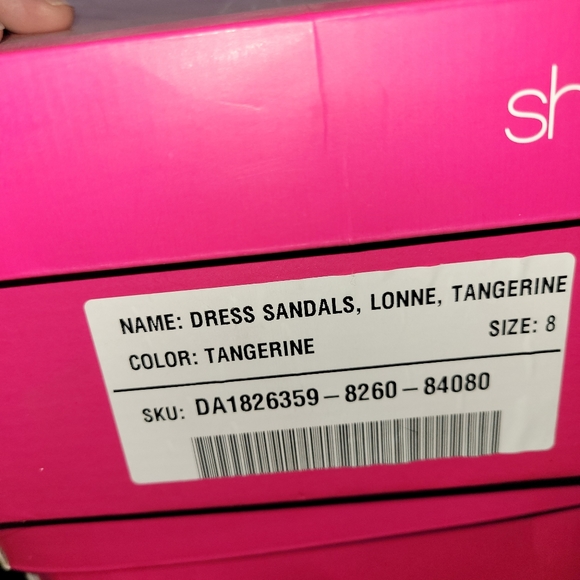 Red heels - Picture 3 of 3